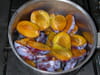 Charlotte aux prunes : Etape 1