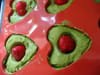 Quatre-coeurs aux th� matcha et fraises : Etape 3