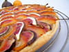  Tarte � la cr�me de noisettes, figues & prunes : Etape 4