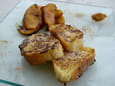 Pain perdu au rhum et pommes caram�lis�es