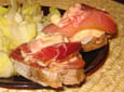 Tartines au jambon de pays et au ch�vre