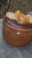 Petits pots de cr�me au chocolat et poires caramel