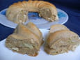 Couronne de poulet, amandes et cancoillotte