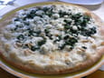 Pizza blanche �pinards-gorgonzola