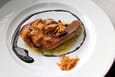 Foie gras po�l� aux speculoos sur lit de compote pomme-rhubarbe et caramel balsamique