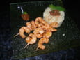Risotto au pesto rouge et gambas au s�same