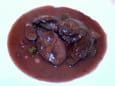 Foies de volaille en sauce bourguignonne