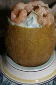 Kiwi � la coque et son coeur de crabe