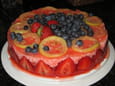 G�teau d anniversaire l�ger aux fraises