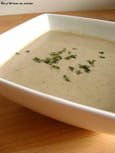 Velout� de champignons de Paris au persil