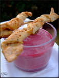 Cr�me de betterave et crackers au parmesan