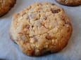 Cookies aux �clats de cacahu�tes et p�pites de chocolat au lait