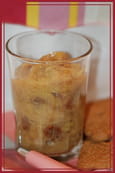 Compote de rhubarbe �pic�e et raisins secs