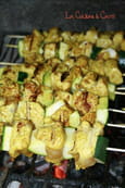 Brochettes courgette et dinde marin�e au curry