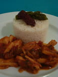 Lamelles de calamars sauce tomate curry