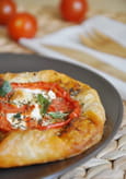 Feuillet�s tomate fromage ch�vre � la proven�ale