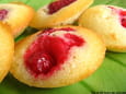 Financiers  aux framboises et groseilles
