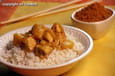 poulet au curry sur lit de riz