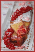 Cake aux groseilles rouges et pralines roses
