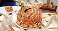 G�teau Empire, aux oeufs de saumon et p�te feuillet�e