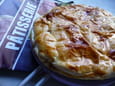 Galette des rois noix de coco-framboises 