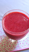 Smoothie rose pour un dimanche matin ensoleill�