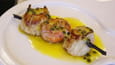 Brochettes de St Jacques et langoustines au beurre passion