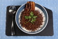 Lentilles sur cr�me d�ail, tranches de lard grill�