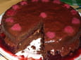 Moelleux chocolat, framboises, nougatine & gla�age