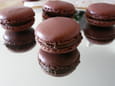 Macarons chocolat Piment et Alma mater