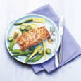 Saumon glac� � la moutarde au miel et aux l�gumes po�l�s