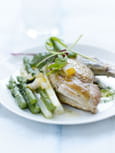 Supr�me fondant de pintade et fine mousseline aux herbes fra�ches