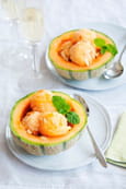 Soupi�re de melon de nos r�gions glac�e au champagne