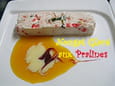 Nougat glac� aux pralines rouges, sauce abricot