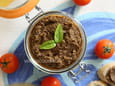 Tapenade aux olives et � la tomate