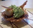 Croustillant de lychee et sa mousse de pistache