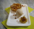 Tarte aux pommes fleurs et sa boule de glace 