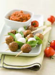Brochettes de mini boulettes de boeuf � la l italienne