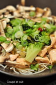 Saumon poch� au miso et sobas