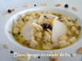 Blanc manger en salade de fruits