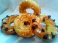 Chouquettes anneaux � les Chouq� An�O