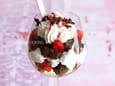 Trifle aux fraises et aux brownies