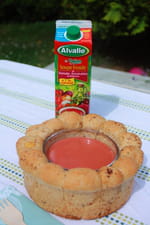 Bouch�es de pizza � tremper avec ma Soupe Froide de Tomate Aromates & Betterave Alvalle