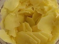 Gratin de pommes de terre, oignons et lardons : Etape 1
