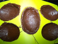 Oeufs en chocolat et sujets en pâte d'amande : Etape 5