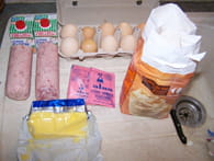 Brioche à la saucisse à l'ail : Etape 1