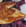 Supr�mes de pintade, chou rouge confit aux pommes