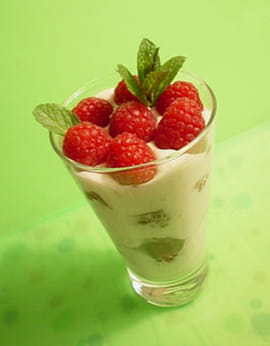 Coupe framboises et mousse banane