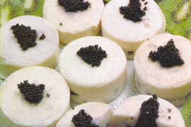 Petits flans � la sole et au caviar