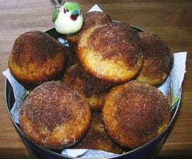 Petits cakes au sucre et � la cannelle